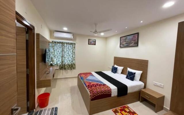 Pickurstay @ Lakshmi Tulasi Residency