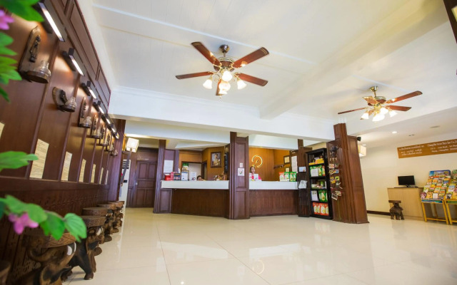 Chiang Roi 7 Days Inn