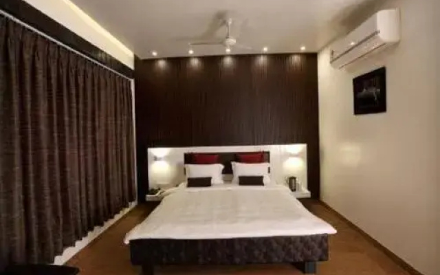 Hotel The Grand Daksh Somnath