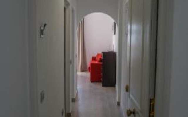 Apartment Old Town Reina Sofia 2