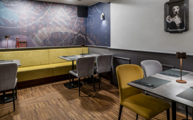 Hotel Mrak 4*