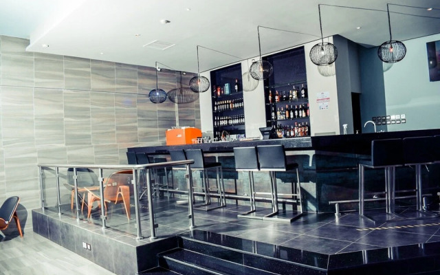 Royal Shaza Suites
