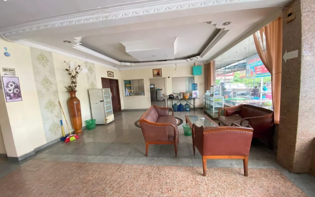 OYO 92702 Minang Jaya