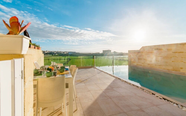 Inni Gozitan Farmhouse Private Pool