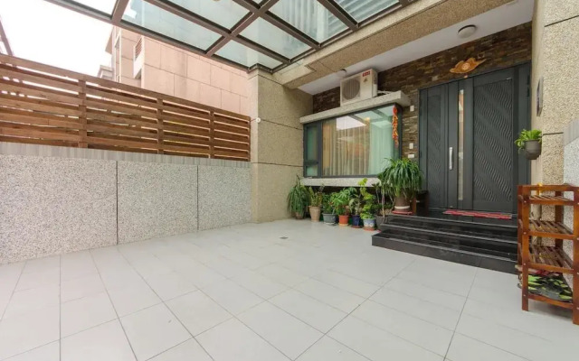 Happy House 59 Homestay
