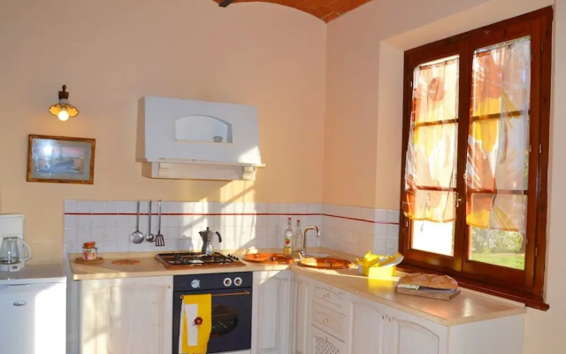 Holiday Home With Pool in Stabbia