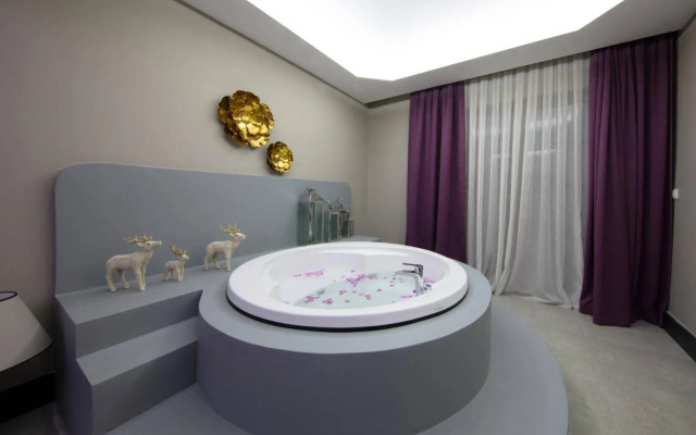 Golden Life Resort Hotel & Spa