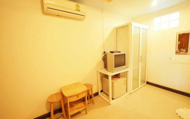 Pakmeng Guesthouse