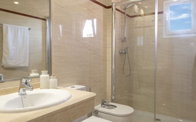 Living4Malaga Blue Bay