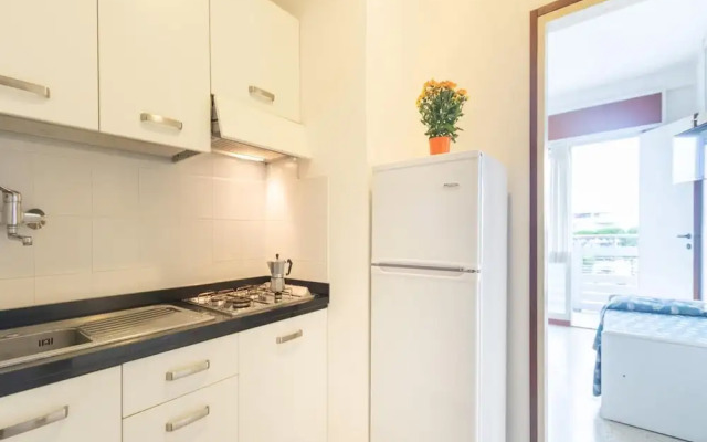 Cozy Studio Apartment With sea View - Beahost
