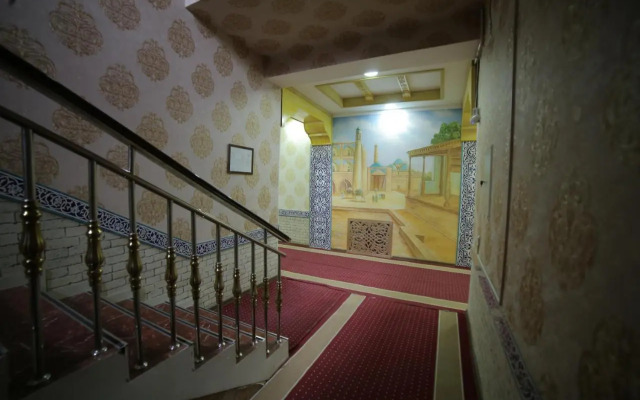 Khiva Silk Road (Хива Силк Роад)