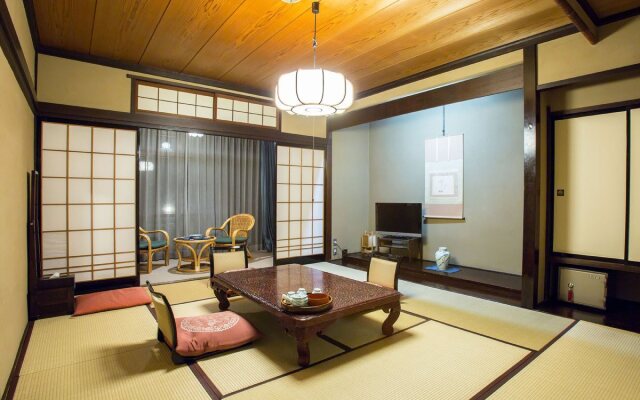 Higashi Ishikawa Ryokan