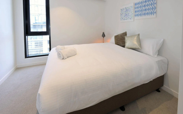 Melbourne Southbank Platinum Tower Apartment