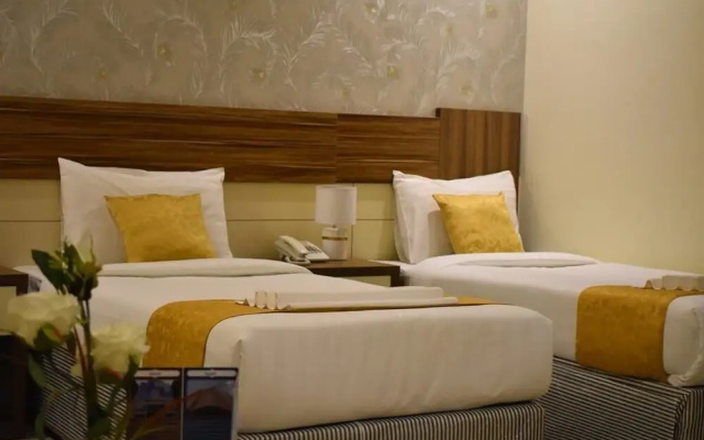 Snood Alnoor Hotel