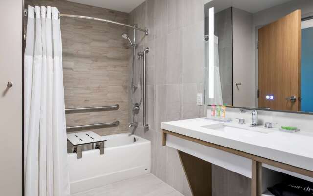 Wyndham Garden Winnipeg Airport