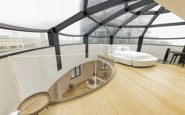 Triplex penthouse in the city center