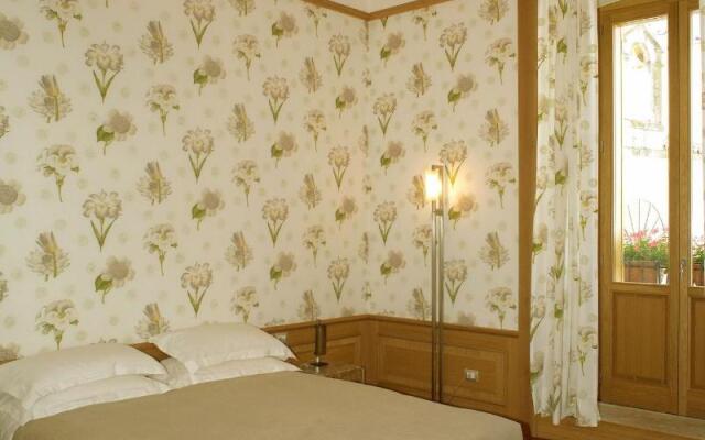 Santarosa Relais
