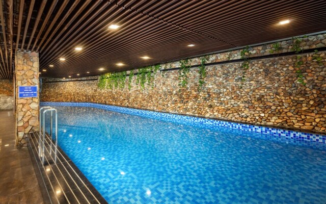 Ravatel Luxury Hotel Bac Giang