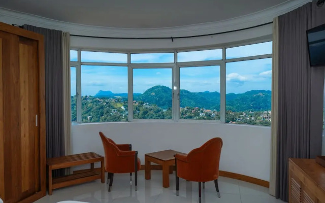 OYO 496 The Heaven's Villa Kandy