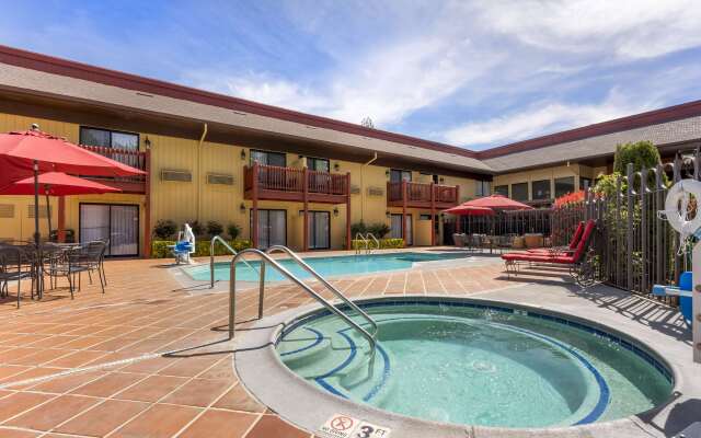 Best Western Plus Placerville Inn