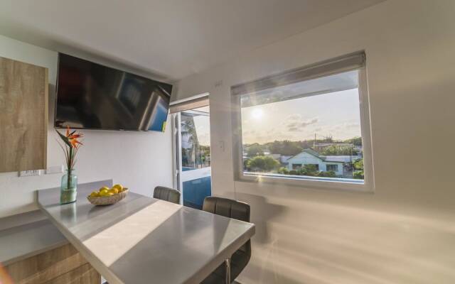 Turibana Plaza Suite 5 w Balcony