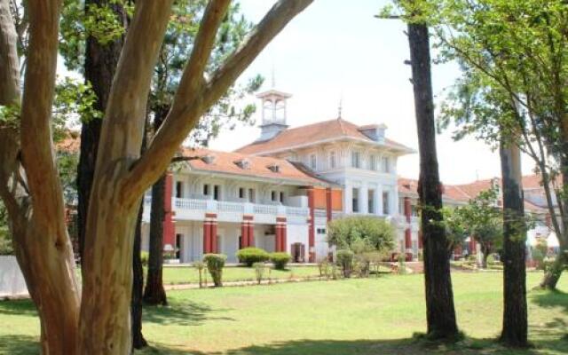 Hôtel des Thermes Antsirabe