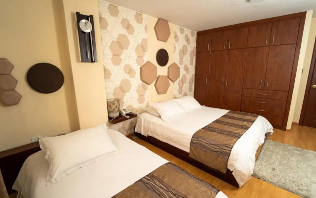 Hotel Ficoa  Real Suites