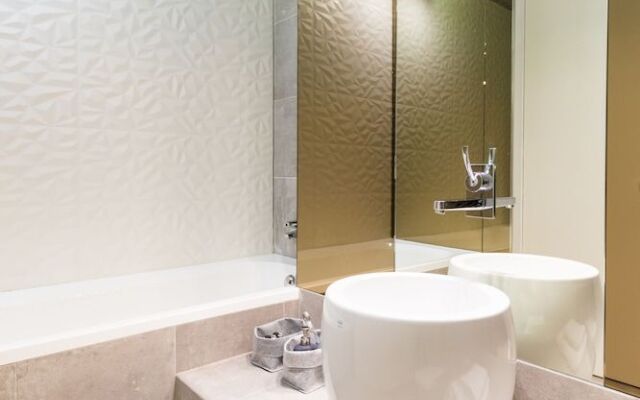 Laita by Epitet Properties