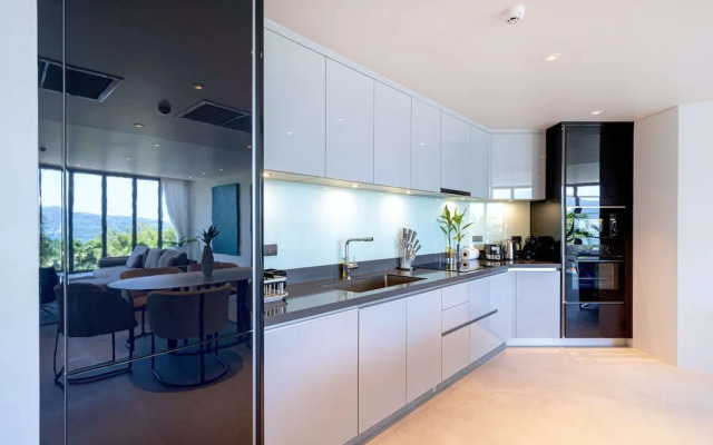 Sea View Condo BluePoint 817 Adults Only
