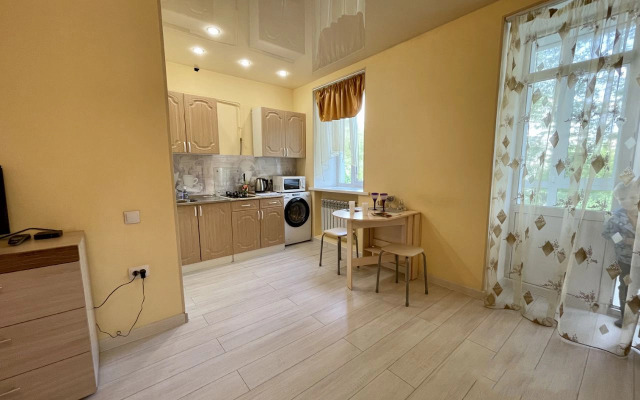 Apartamenty na ulitsa Karla Marksa 18