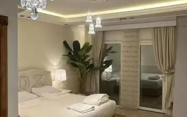 Rox luxury Hotel