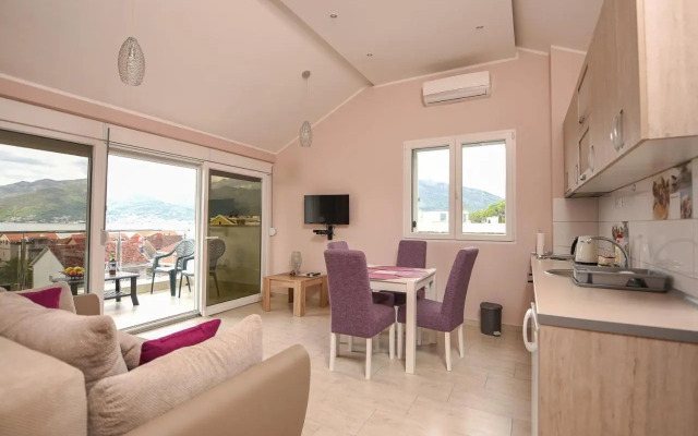 Sea Point II Apart hotel Tivat