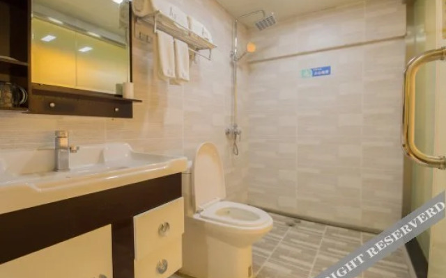 Yuemingxingxi Hotel (Langzhong Ancient City)