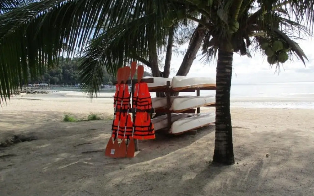 Saracen Bay Resort