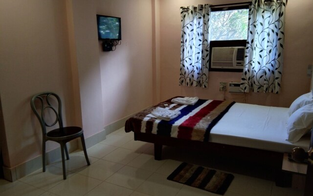 Hotel Hilltop International