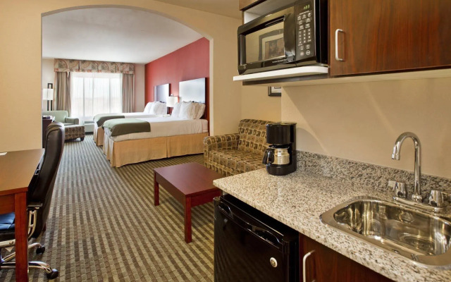Holiday Inn Express & Suites Guthrie North Edmond by IHG