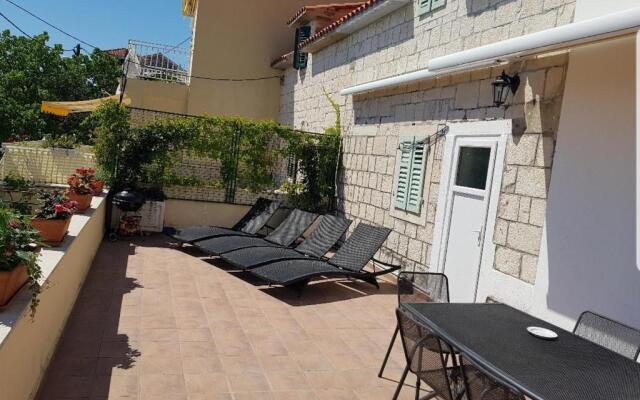 MARIO-50m FROM THE BEACH,TERRACE WITH SEA VIEW!