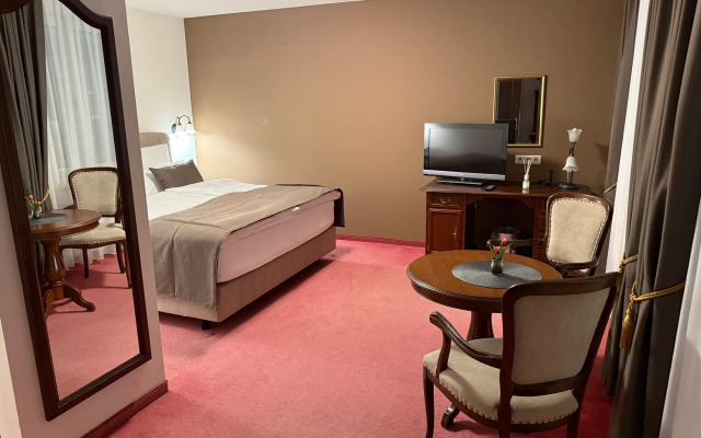 Kaiser Hotel Bregenz