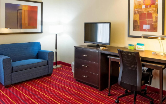 TownePlace Suites El Paso Airport