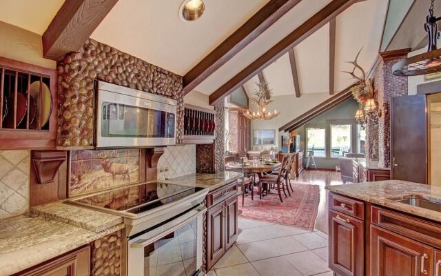 Porcupine Peak Condo