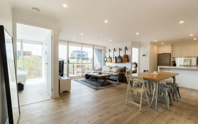 YUKI, 1BDR Melbourne Apartment