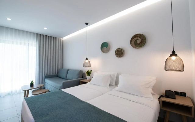 Selini Suites & Waterpark