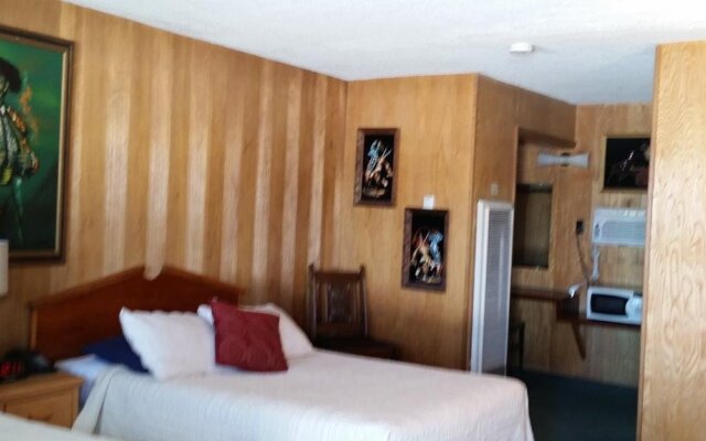 Raton Pass Motor Inn