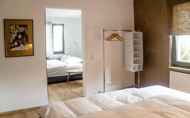 Besighomes - Apartment Blues