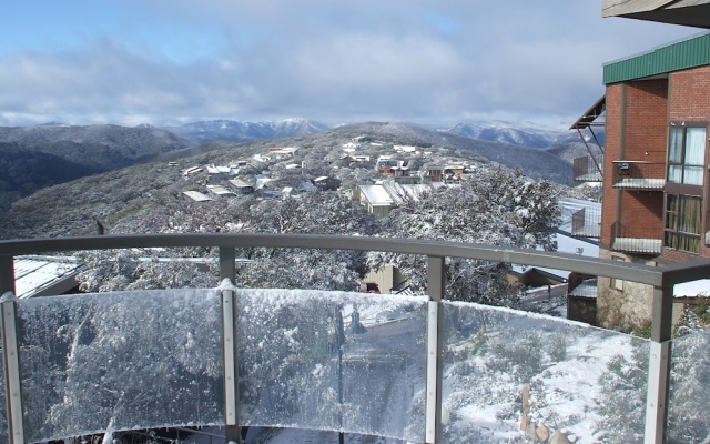 Ski Club of Victoria - Kandahar Lodge – Outside – Mount Buller