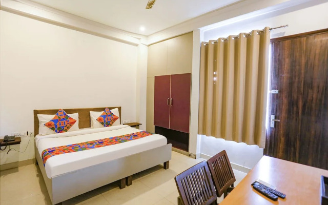 Novel Suites By FabHotel
