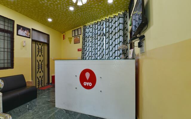 OYO 12505 Hotel MJ