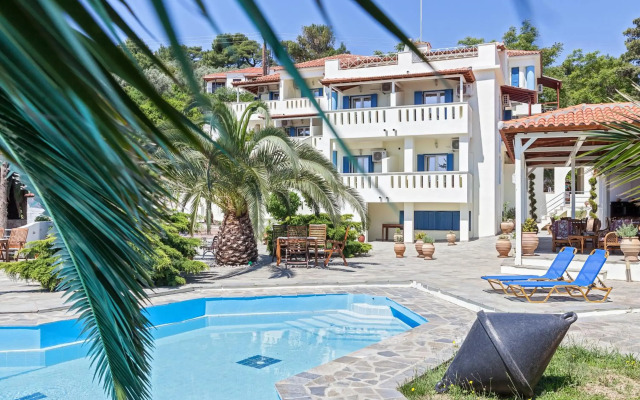 Stafylos Suites Boutique Hotel