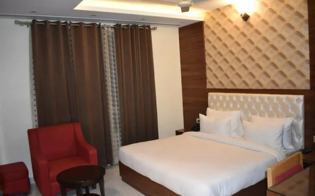 Hotel Amar Heights