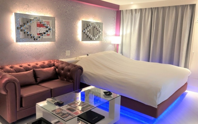 Hotel Raza - Adults Only